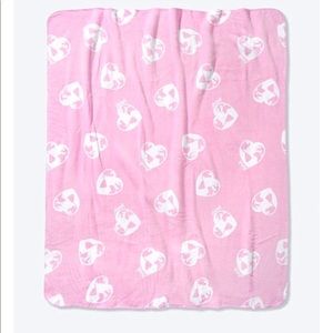 New Victoria’s Secret Sherpa Blanket Pink